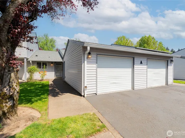 5301 Plomondon ST #A4, Vancouver, WA 98661