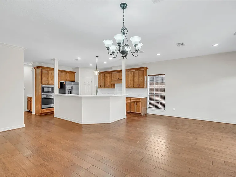 20002 Barton Creek Ct — Photo 10