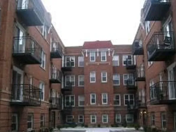 2107 E 67th St APT G4, Chicago, IL 60649