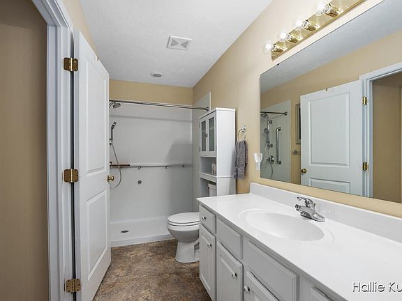 3rd image of 7381 Cactus Cove Dr SW