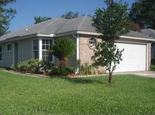 1882 Ocean Pond Dr, Jacksonville Beach, FL 32250