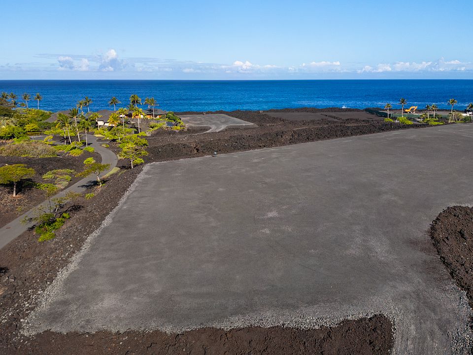 1st image of 72-1077 Kekahawaiole Dr Unit 1
