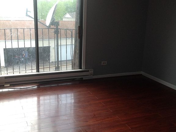 4th image of 173 N Waters Edge Dr
