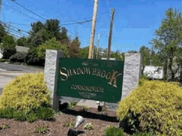 17 Shadowbrook Ln, Milford, MA
