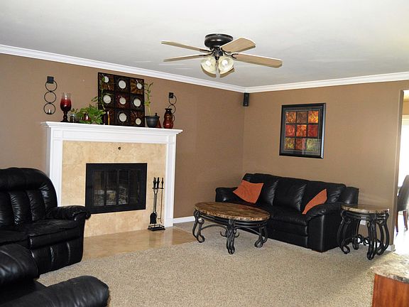 2nd image of 105 S Bouziden Dr