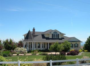 828 Cottonwood Butte Rd, Cottonwood, ID 83522