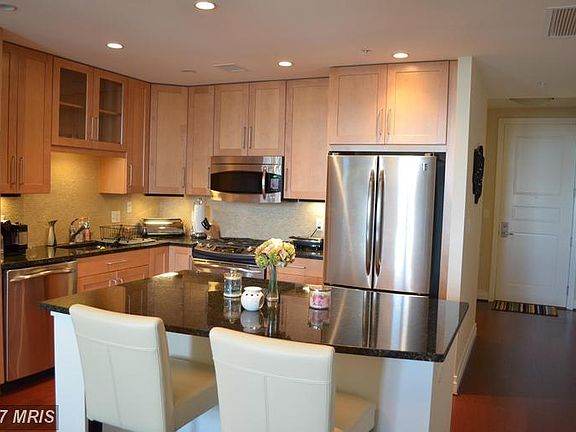 3rd image of 8220 Crestwood Heights Dr APT 1711