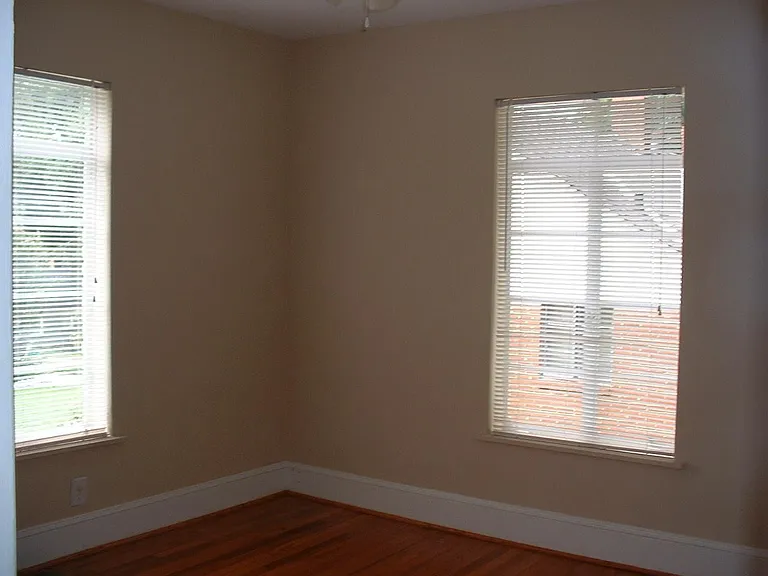 2318 Lyon St — Photo 8
