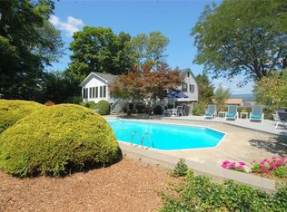 30 High Ridge Rd, Monroe, NY 10950