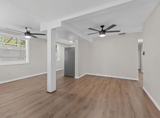 3505 Iris St N, Saint Petersburg, FL 33704