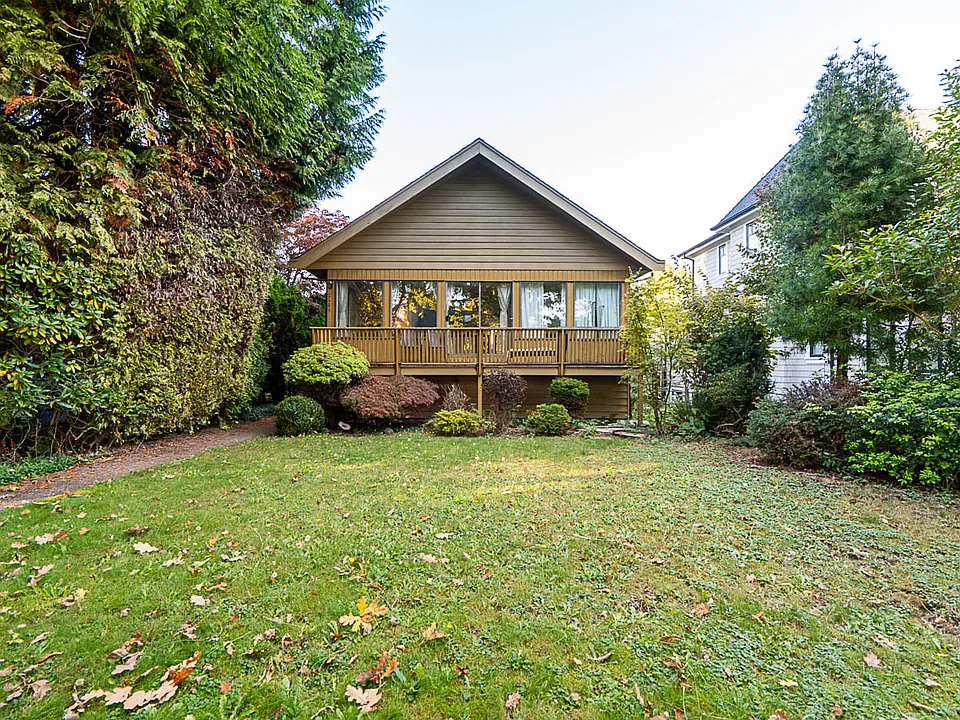 2485 W 13th Ave