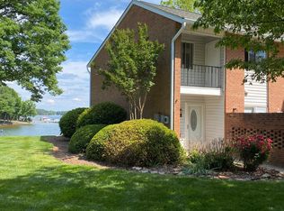 7948 Westcape Dr, Denver, NC 28037