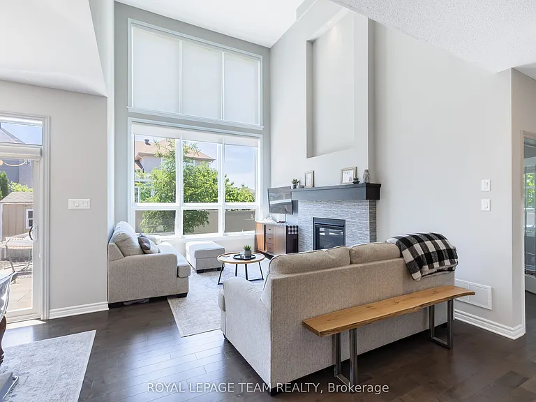512 Breccia Hts — Photo 17