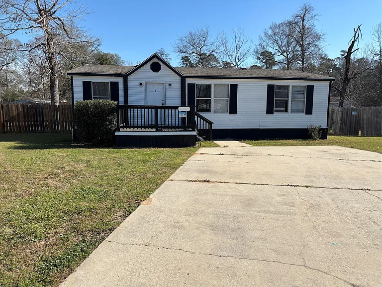 16509 Brittany Way — Photo 1