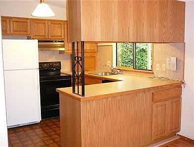 3rd image of 3845 NE Pinecone Dr