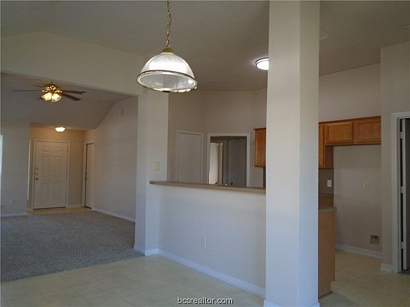 5th image of 607 Hartford Dr