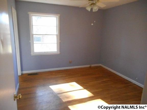 5th image of 11515 Maplecrest Dr SE
