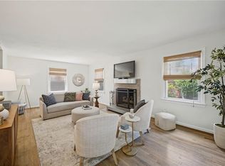 724 Yorkshire Dr, Virginia Beach, VA 23452