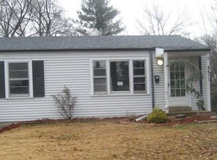 9077 Kathlyn Dr, Saint Louis, MO 63134