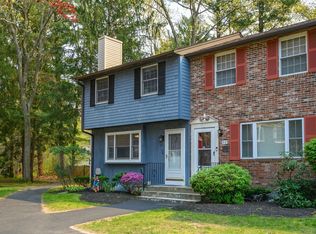 5 Treetop Ln #1, Kingston, MA 02364