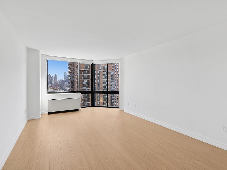1st image of 420 W 42nd St APT 26C