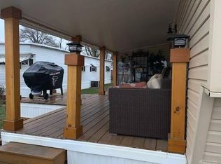 44 Airstream Dr, Dayton, OH 45449