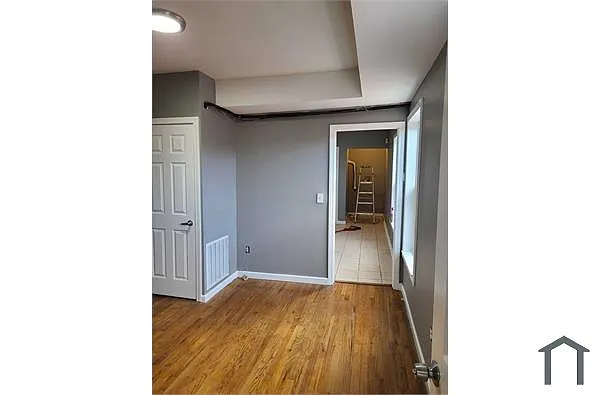Building Photo - 167 Lee Ave