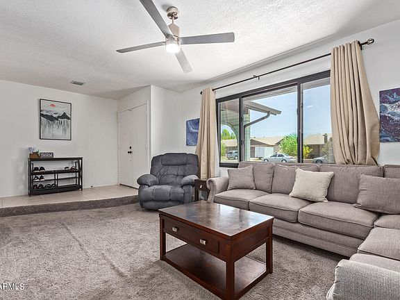 2nd image of 9416 N 49TH Avenue