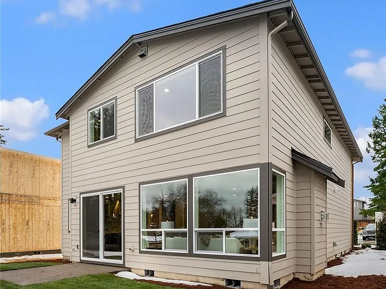 10252 133rd Ct NE — Photo 35