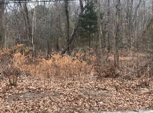 11 McBride Rd, Manalapan, NJ 07726