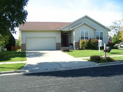 214 Summertown Dr, Madison, WI, 53718