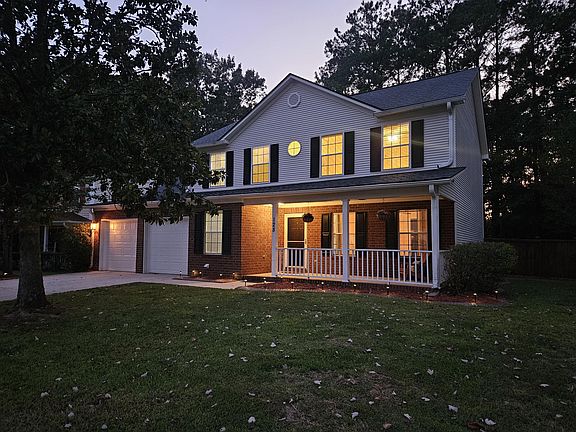 2nd image of 128 Guildford Dr