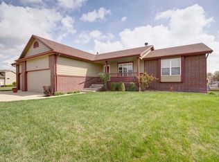 391 S Limuel Ct, Wichita, KS 67235