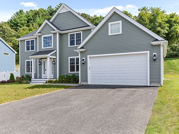 3rd image of 6 Wedge Dr