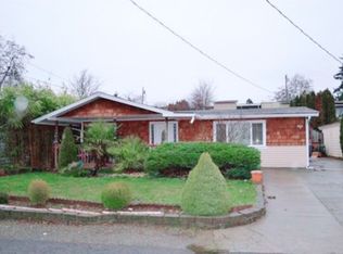 662 Camas Ave NE, Renton, WA 98056