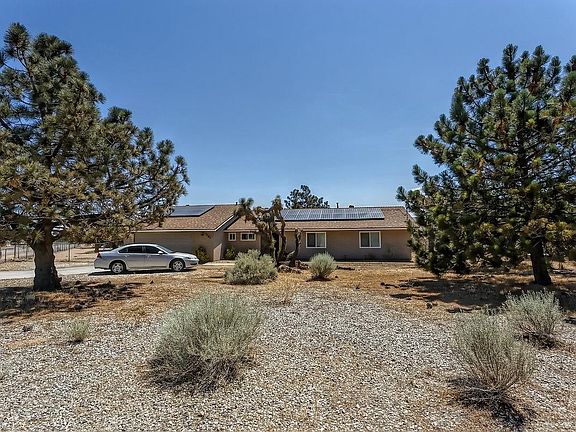 5th image of 7585 Earhart Ave
