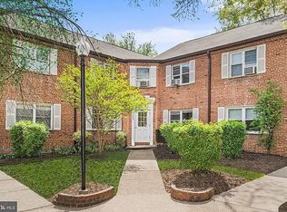 2804 16th Rd S APT C, Arlington, VA 22204