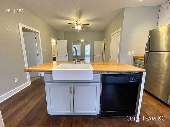 3rd image of 539 Elizabeth Ave