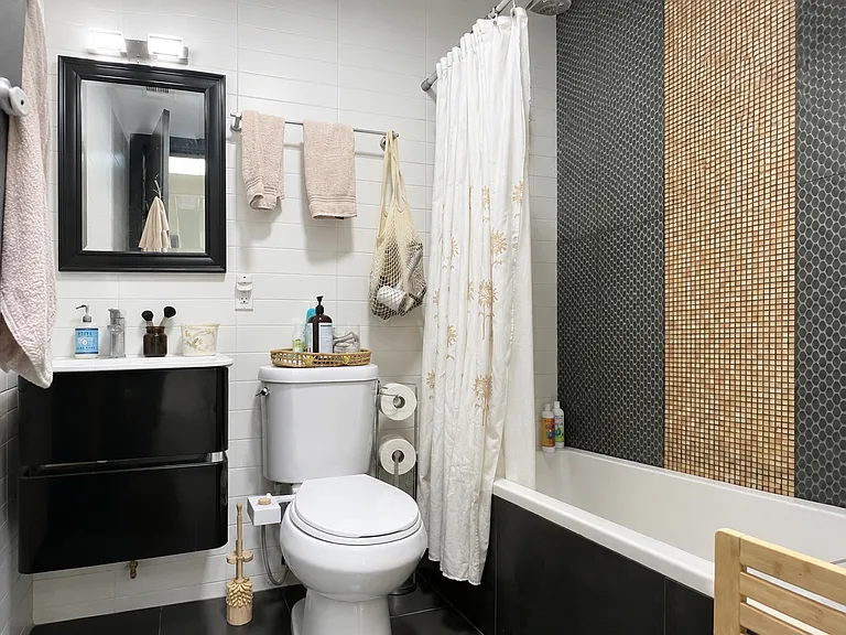 443 Pulaski St #4 — Photo 7