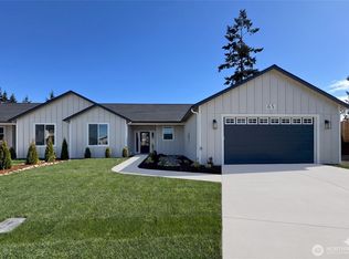 65 Sussex Ct #20, Sequim, WA 98382