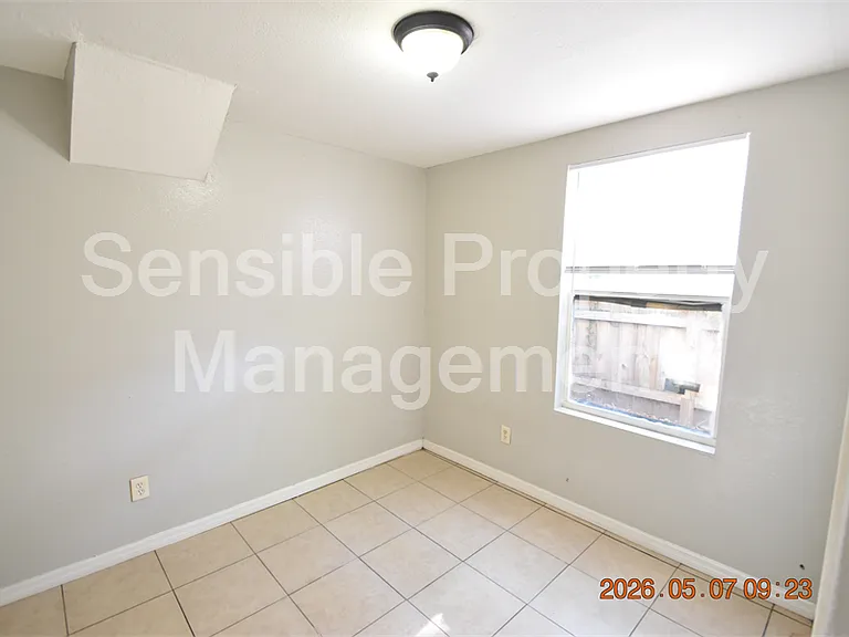1501 E New Orleans Ave #6 — Photo 6