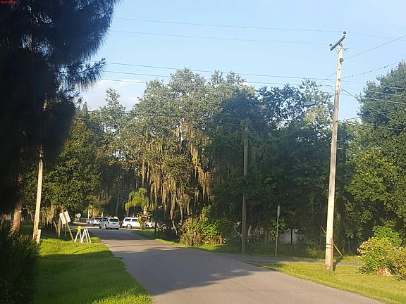5th image of 3061 Hickory Ct