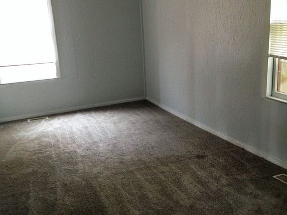 4th image of 413 5th St NW APT 1