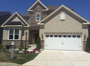 803 Sam Ln, Blue Bell, PA 19422