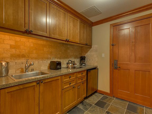 5th image of 400 Squaw Creek Road #749,751