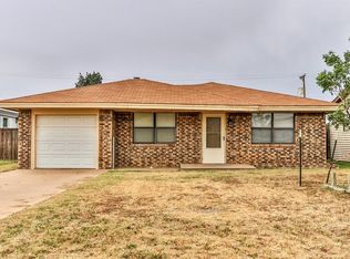 1345 S 11th St, Slaton, TX 79364