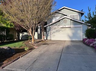 7458 Salton Sea Way, Sacramento, CA 95831