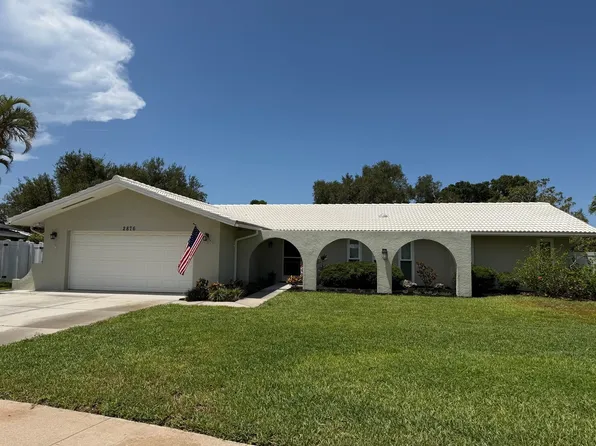 2876 Captiva Dr, Sarasota, FL 34231
