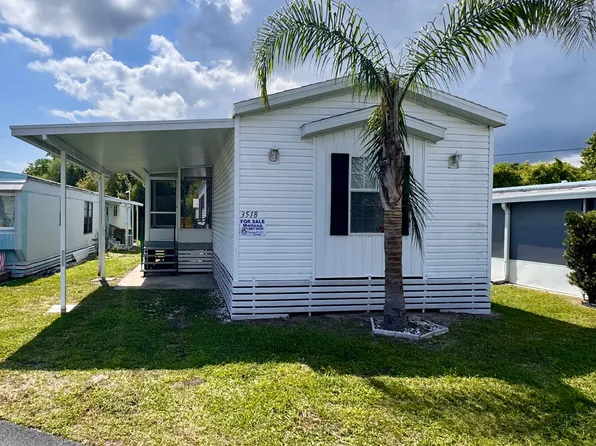 3518 Entrance Dr, Merritt Island, FL 32953