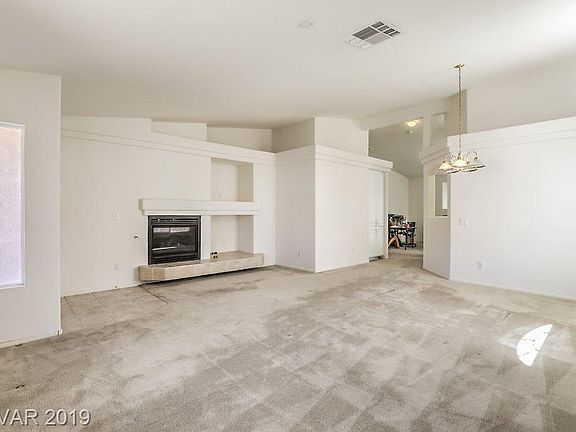 4th image of 9780 Silver Dew St